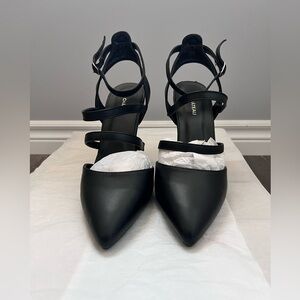 Le Chateau Black Strappy Heels